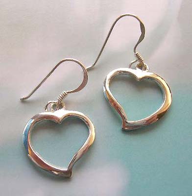 wholesale earring, heart earring cut out made of sterling silver 925 stamped
