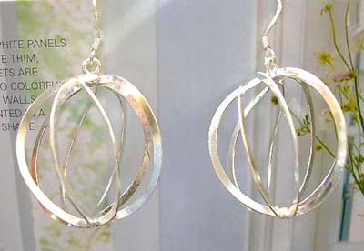Designer jewelry in solid sterling silver manufacturer - silver earrings formed circles