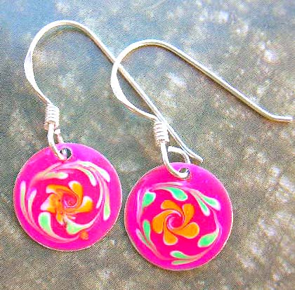 Lady fashion enamel jewelry wholesale distributor in sterling silver earring with redish floral design  