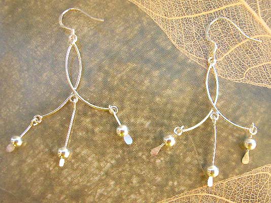 Purchase high qualtiy jewelry supply distributor in sterling silver dangling earrings with silver balls  
