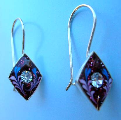 Wholesale enamel jewelry fashion manufacturer - sterling silver earring in purplry flroal enamel diamond shape with clear Cz         