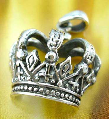 Designer jewerly crown-shpe pendant, 925 stamped sterling silver pendant in crown design     