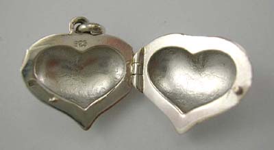 Romantic love locket jewelry in heart theme pendant wholesaler solid sterling silver heart locket  