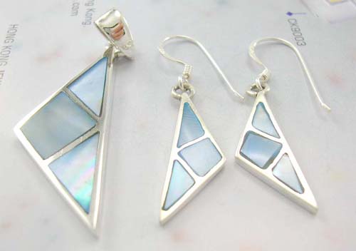 Mother-of-pearl jewelry set display wholesale, sterling silver earrings and pendant in blue mother of pearl inlay triangular-shaped  
