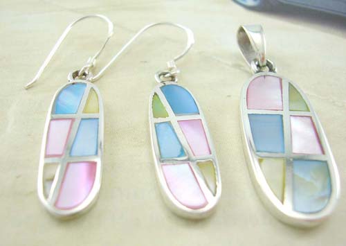 Pearl combination jewelry and pendant set wholesale in sterling silver earrings and pendant with assorted mother of pearl seashell inlay    
