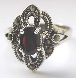 Online trendy ring jewelru wholesale - Fashion style ring with flower liked shape around red germ stone                       
