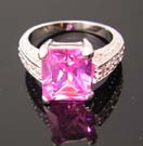 Wholesale holiday shopping wedding cubic zirconia ring jewelry distribute pink cz ring paired with multi clear cz beside