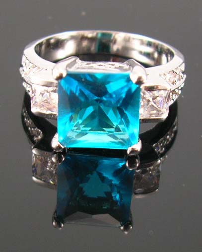 Trendy jewelry fashion cz wedding & anniversary ring store shopping supply combination rhodium ring with aqua cz and multi clear cz stones