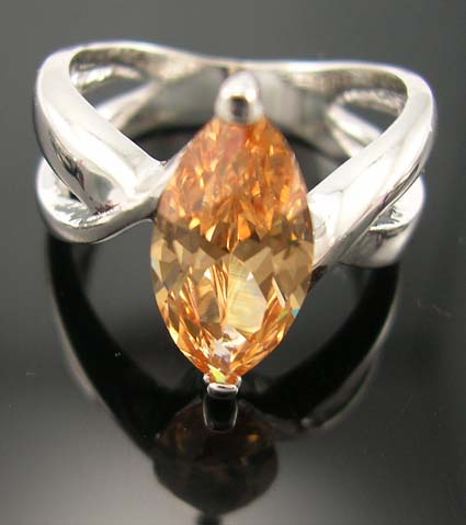 Shop perfect jewelry fashion cubic zirconia ring wholesaler, doiuble band ring with olive cut champagne cz middle setting