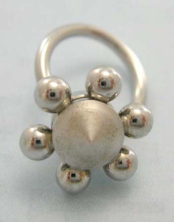 Shop body piercing jewerly online wholesale distribute belly botton jewelry made surgical steel   