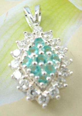 Great deals on Cz jewelry online wholesaler sterling silver pendant in olive shape with clear and green Cz  